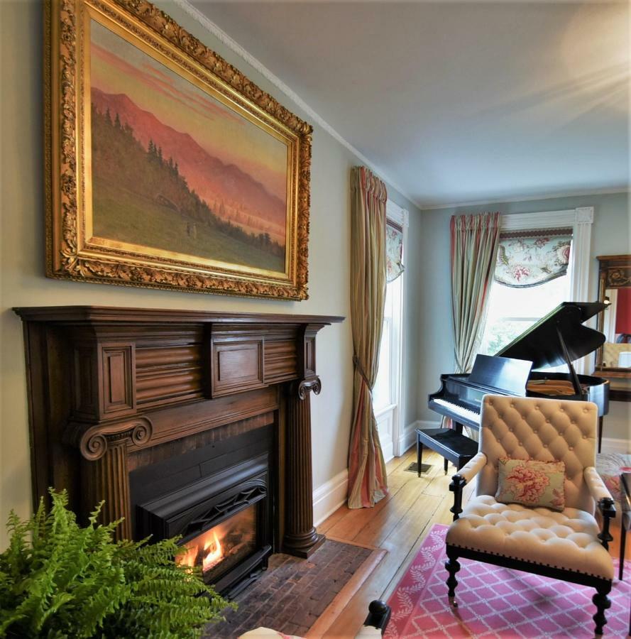 34 State "Historic Luxury Suites" Сканителис Екстериор снимка